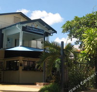 Dingo Moon Lodge Hostel - Accommodation Burleigh