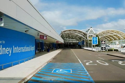 NEW Cozy Comfy APT Near Sydney Airport & CBD - Accommodation Burleigh 5