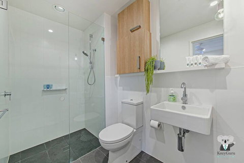 NEW Cozy Comfy APT Near Sydney Airport & CBD - Accommodation Burleigh 7
