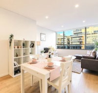 Cutie Cutie Apartment In Roseberry - Accommodation Burleigh