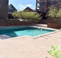 Cosy Newtown Studio Apartment With Swimming Pool - Accommodation Burleigh