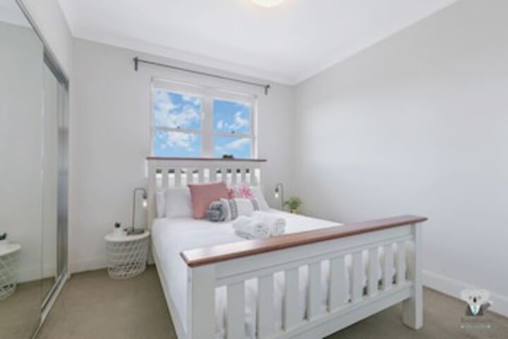 Breakfast Point NSW Accommodation Burleigh