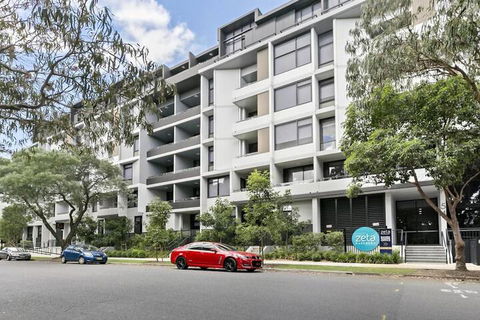 Apartment At Roseberry - Accommodation Burleigh 5