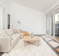 Large Family Home Bondi - Accommodation Burleigh
