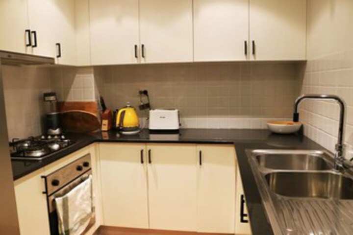 Eveleigh NSW Accommodation Burleigh