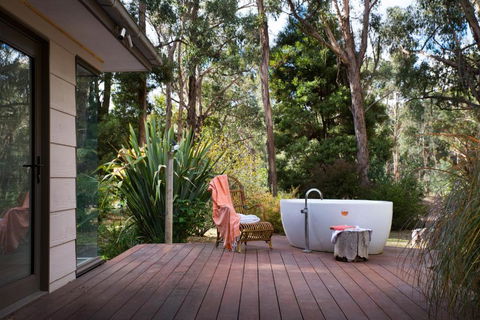 Lorien - Accommodation Burleigh 2