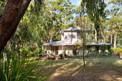 Lorien - Accommodation Burleigh 1