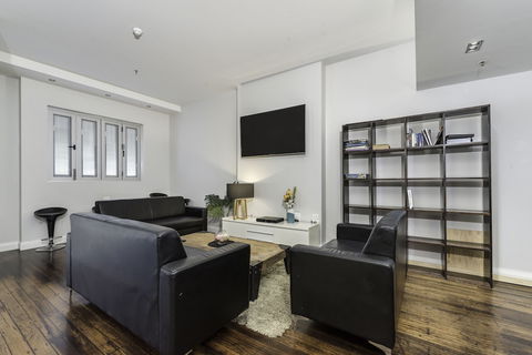 Alloggio Studios On King - Accommodation Burleigh 3
