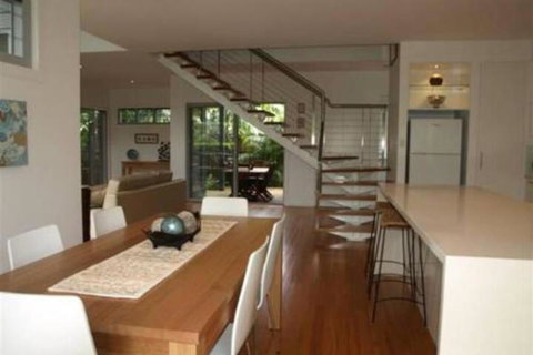 Amore - Accommodation Burleigh 6