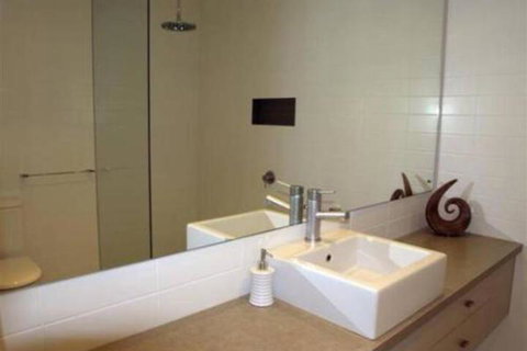 Amore - Accommodation Burleigh 0