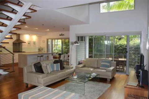 Amore - Accommodation Burleigh 1