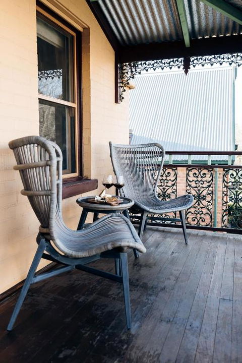 Luxury On Loch - Accommodation Burleigh 6