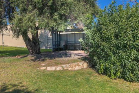 Beachview - Accommodation Burleigh 7