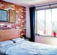 Stylish Modern 1 Bedroom Apartment in Marrickville - Accommodation Burleigh