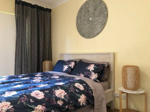 Escape To Strathfield For 8 Guests - Accommodation Burleigh 6