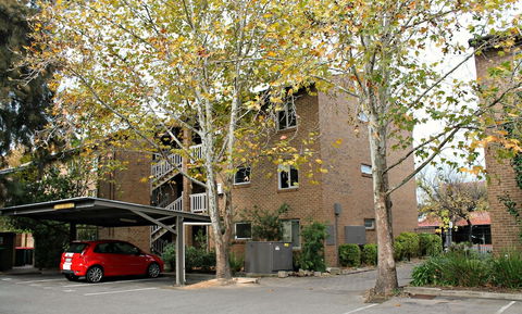 Adelaide Dresscircle Apartments - Archer Street - Accommodation Burleigh 1