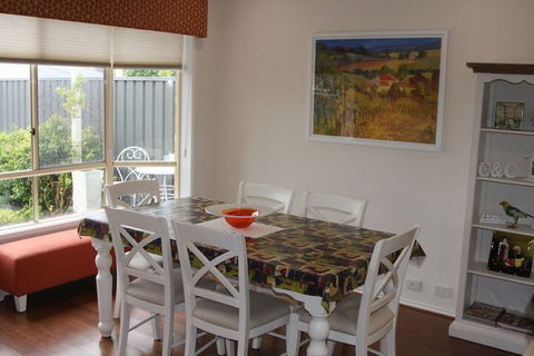 C And C Tanunda - Accommodation Burleigh 5