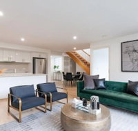 Modern Stylish Penthouse - Accommodation Burleigh