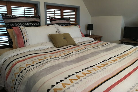 The Retreat Lodge - Accommodation Burleigh 4