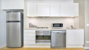 The Apartment Service AX405 - Accommodation Burleigh 5