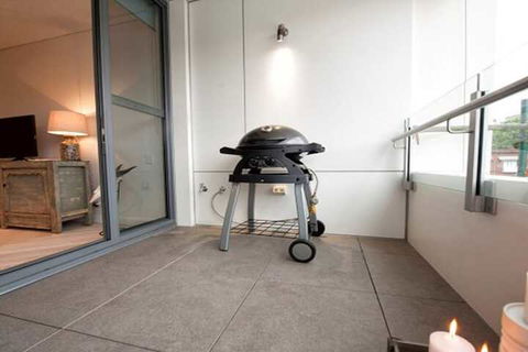 Luxury Studio With Parking In Woolloomooloo WMLOO - Accommodation Burleigh 6