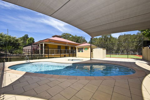 Aqua Lagoon - Accommodation Burleigh 3