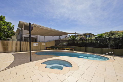 Aqua Lagoon - Accommodation Burleigh 6
