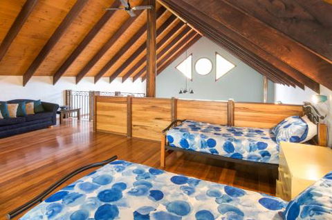 Annies Retreat - Accommodation Burleigh 0