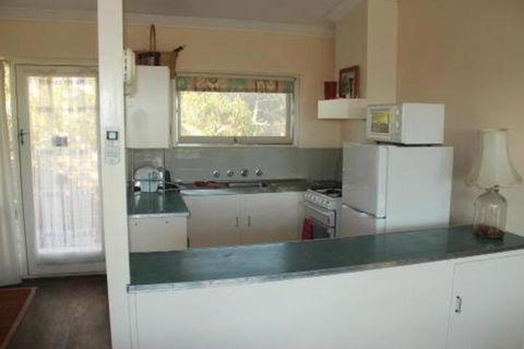 Sand N Sun Beach House - Accommodation Burleigh 3