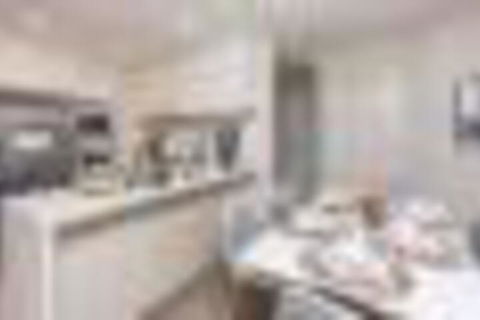New Modern Apartment With Parking Near Amenities - Accommodation Burleigh 3
