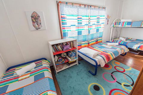 Miramar Cottage - Accommodation Burleigh 7
