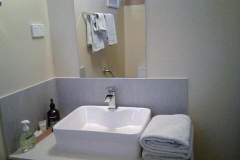 Woodenbong Bed & Breakfast - Accommodation Burleigh 2
