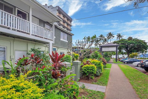 A Touch Of The Bahamas On McKenzie MK3 - Accommodation Burleigh 1