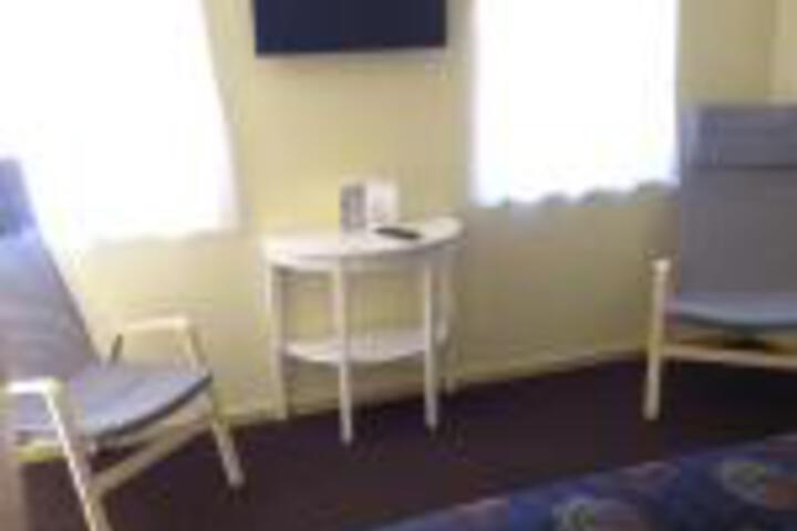 Outback Nsw NSW Accommodation Burleigh