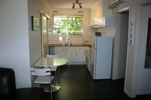 Ageri Holiday Unit - Accommodation Burleigh 6