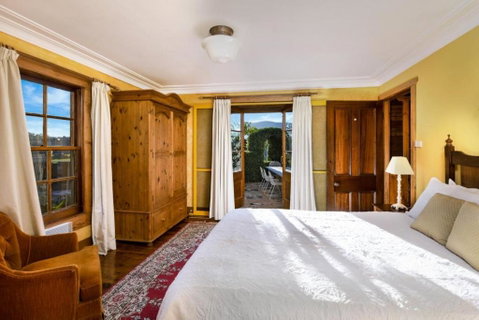 Kayenta - Accommodation Burleigh 2