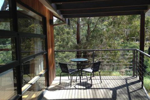 Indulge At Hepburn - Accommodation Burleigh 1