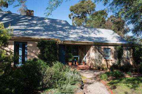 The Cottage At Riverside Farm - Accommodation Burleigh 0