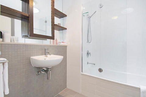 AquawatersatBelongil - Accommodation Burleigh 5