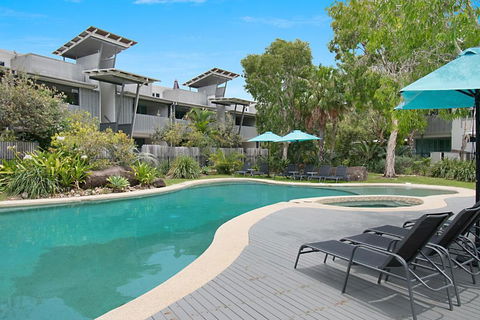 AquawatersatBelongil - Accommodation Burleigh 2