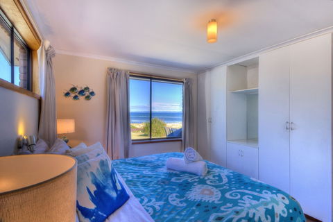 Sandgroper - Accommodation Burleigh 3
