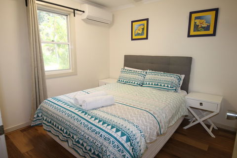 Moreton Island Villas & Apartments - Accommodation Burleigh 5