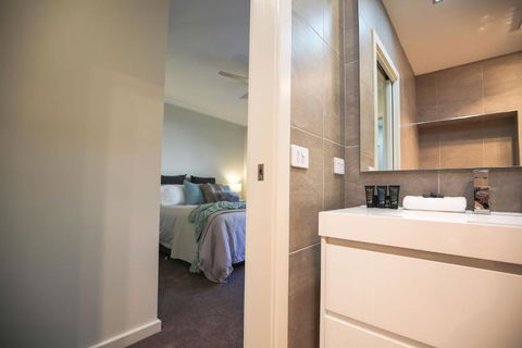 A Pear Tree Loft - Accommodation Burleigh 4