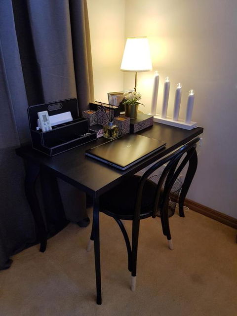 La Maison Riviere THE RIVER HOUSE Bed & Breakfast - Accommodation Burleigh 4