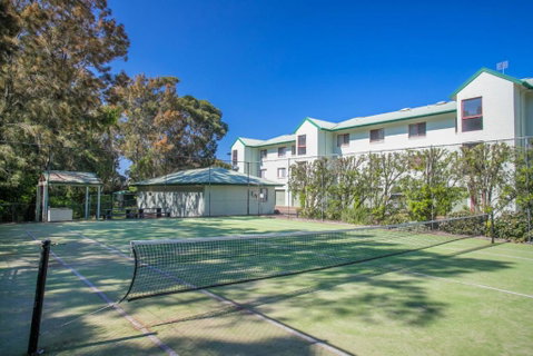 Fathoms 9 Mollymook - Accommodation Burleigh 4