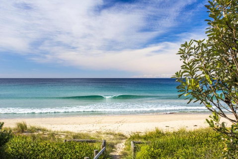 1 / 31 Ocean Street A Relaxing Coastal Retreat - Accommodation Burleigh 5