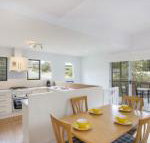 1 / 31 Ocean Street a Relaxing Coastal Retreat - Accommodation Burleigh