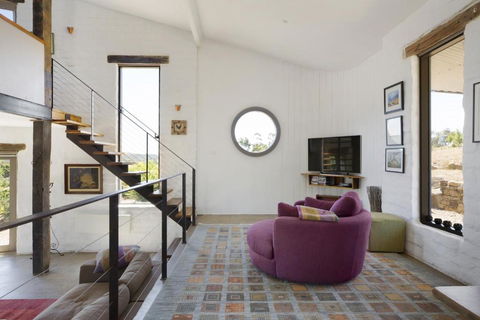 Lithia Guest House - Accommodation Burleigh 1