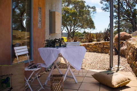 Lithia Guest House - Accommodation Burleigh 3