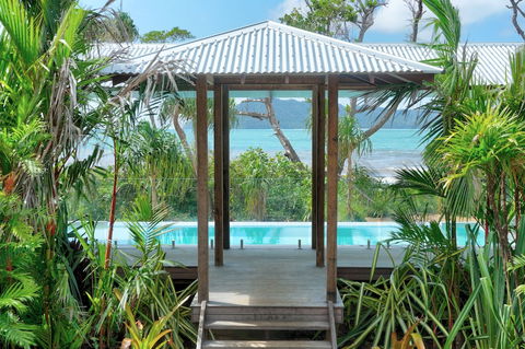The Bungalows - Accommodation Burleigh 1